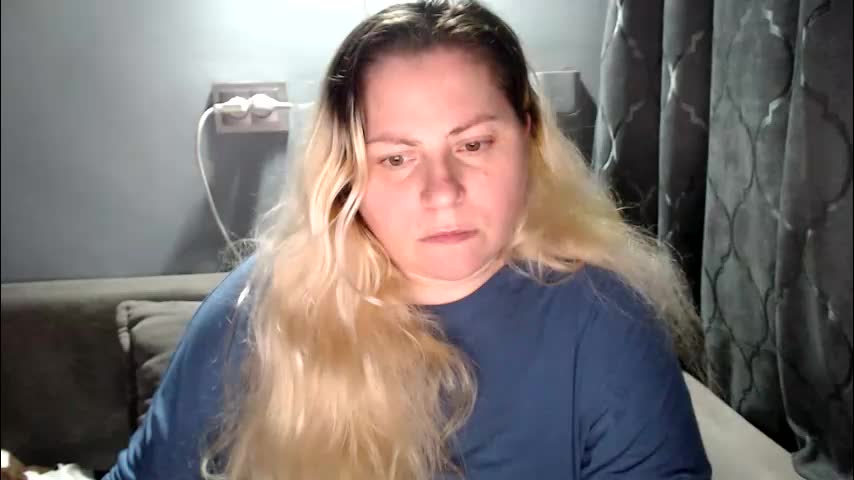 candycream74 Live Sex December 23, 2025