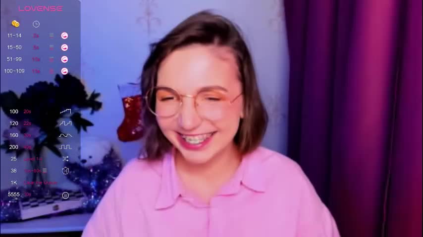 kindhazelhere_ Live Sex December 23, 2025