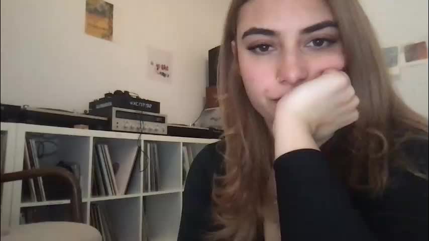 bbypiamia Live Sex December 23, 2025