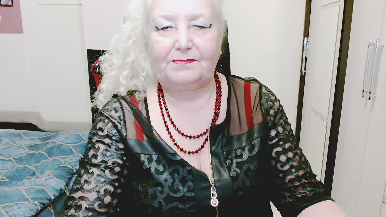 GrannyWants Live Sex December 23, 2025