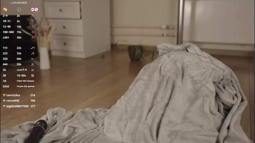 jennyplaudis_ Live Sex December 23, 2025