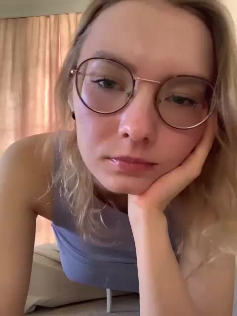 -Nezukoo- Live Sex December 23, 2025