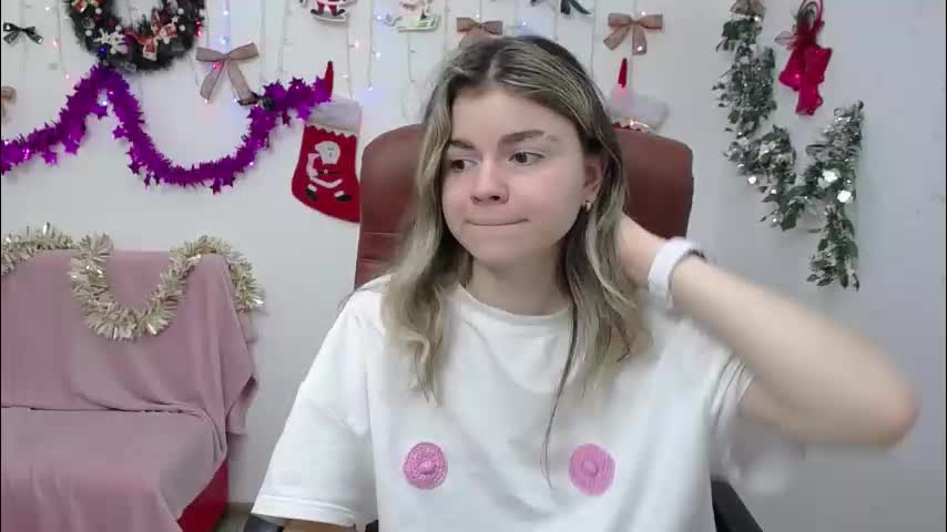 rrtinaredly Live Sex December 23, 2025