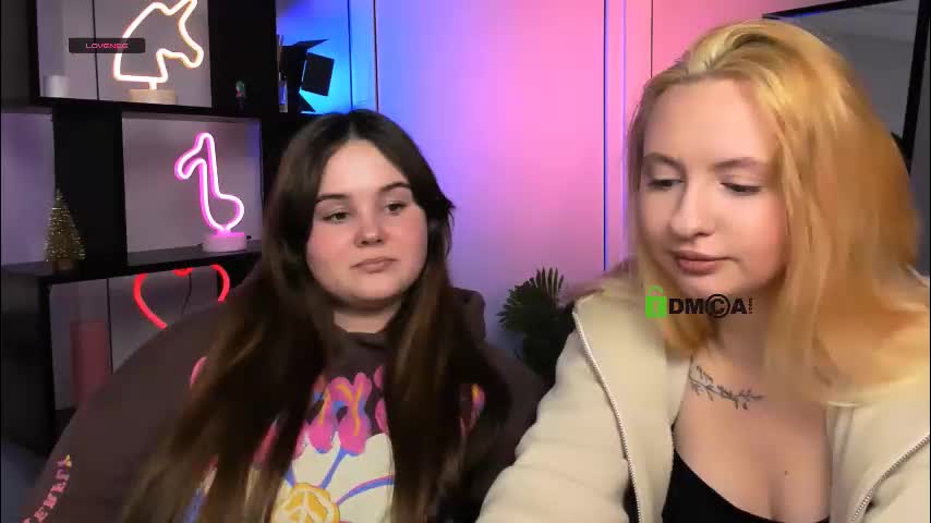 mila_glow Live Sex December 23, 2025