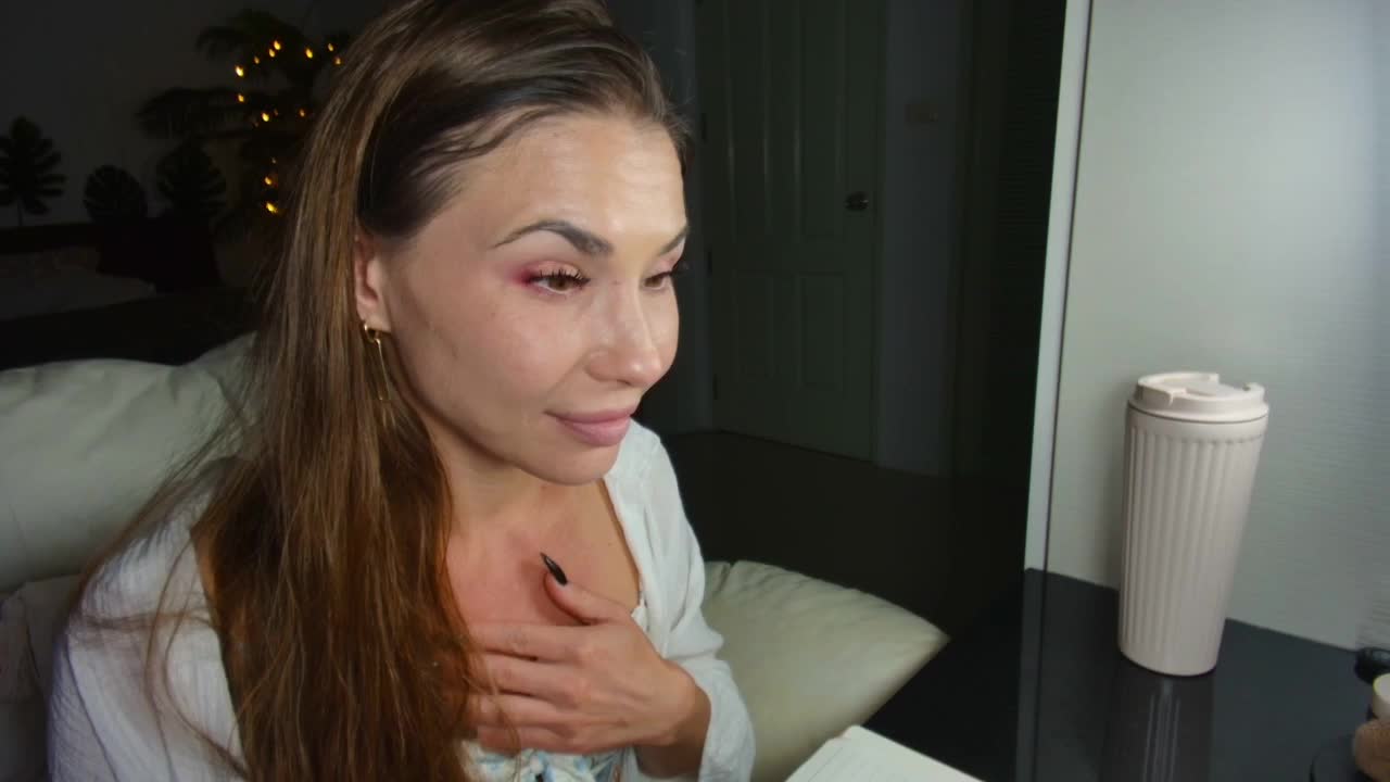 Flexy-Cat Live Sex December 24, 2025