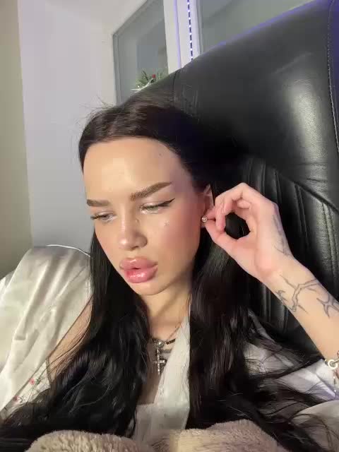 E777VA Live Sex December 24, 2025