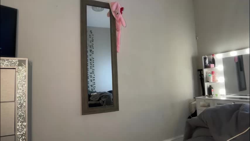 sophiasecretsx Live Sex December 24, 2025