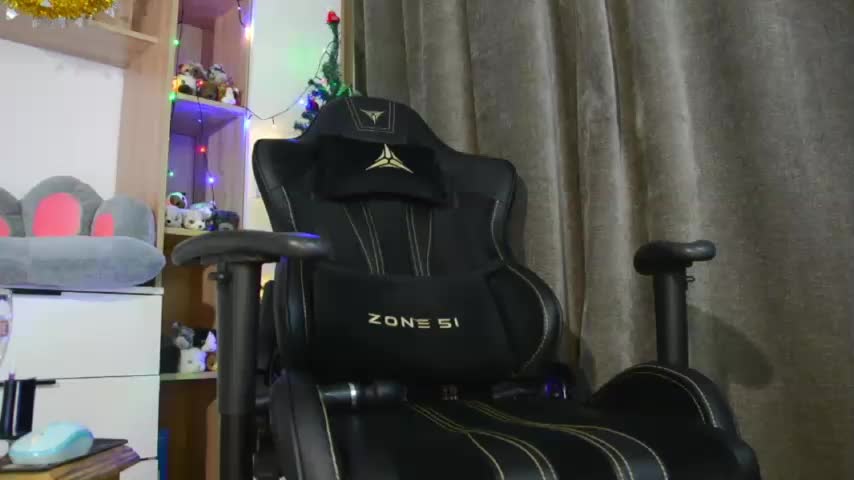 -Rii- Live Sex December 24, 2025