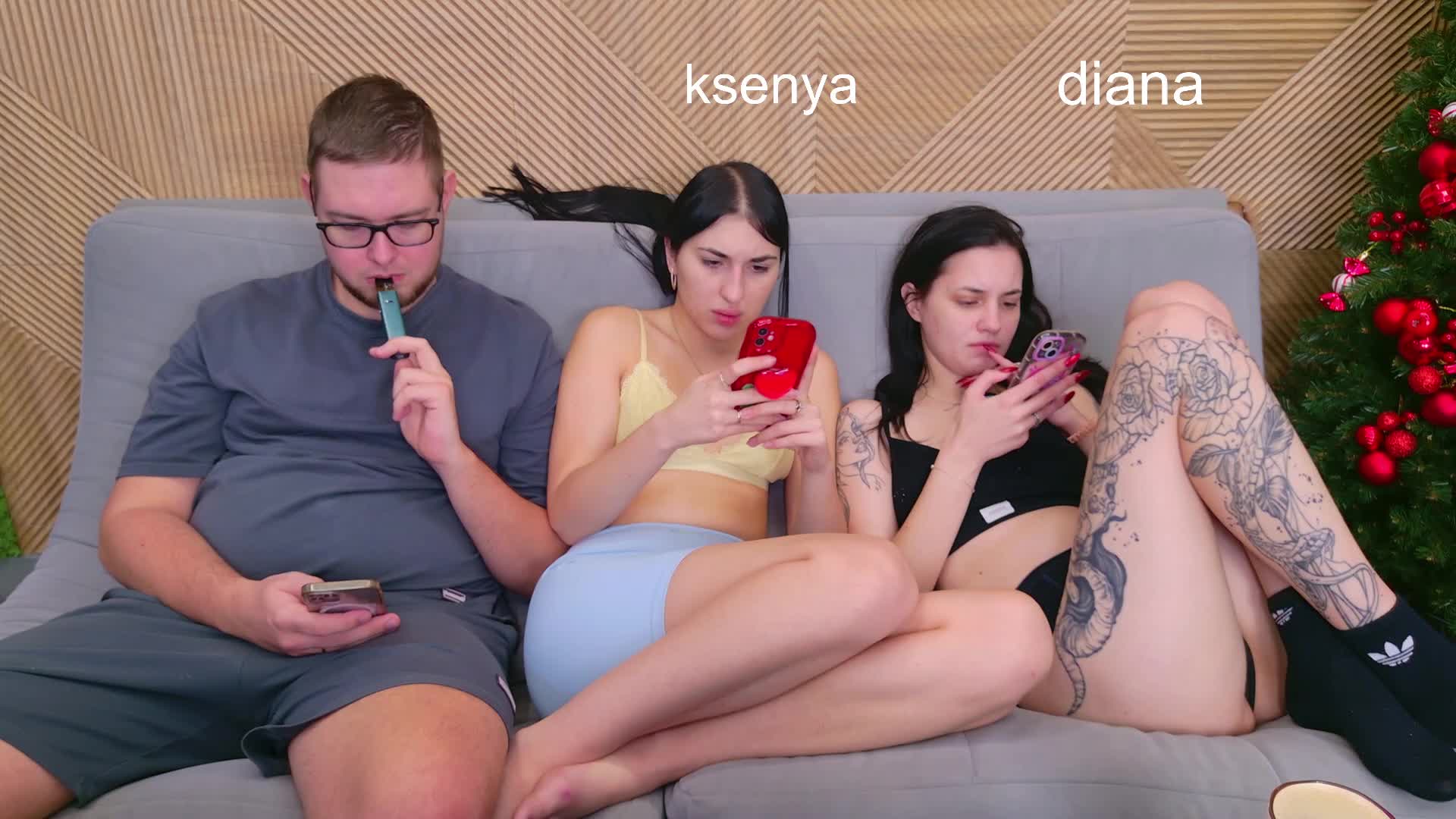 WebcamSlut Live Sex December 24, 2025