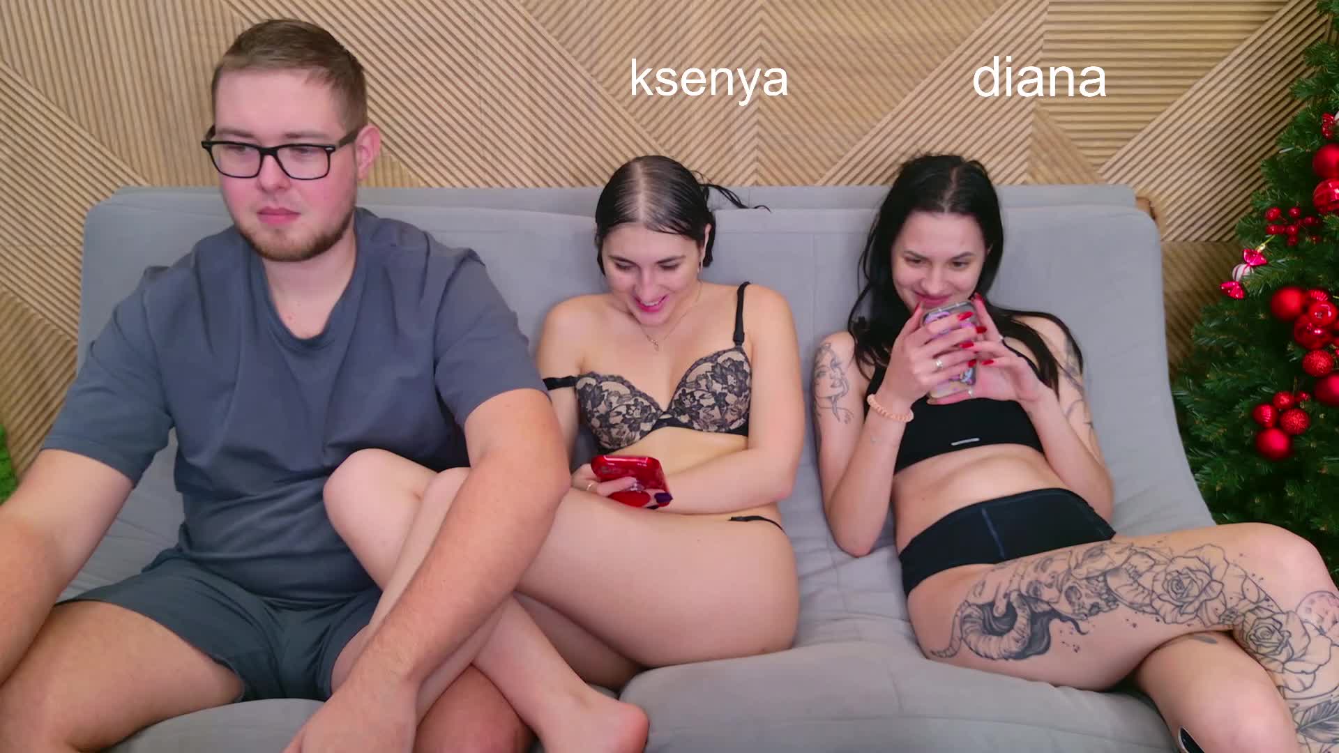 WebcamSlut Live Sex December 24, 2025