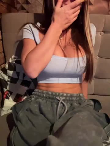 OrgazMia Live Sex December 24, 2025