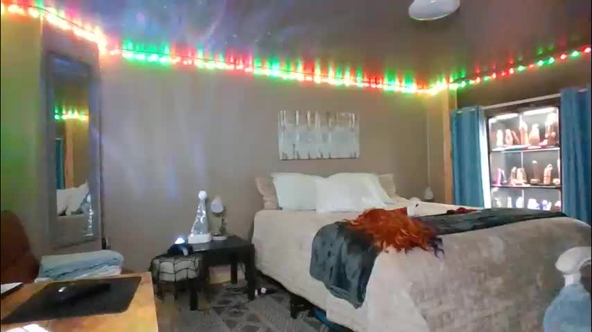 mavismable Live Sex December 24, 2025