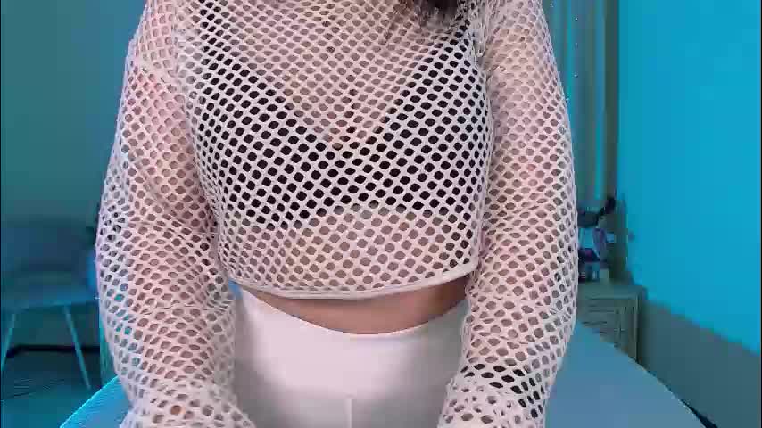 adrianatores Live Sex December 24, 2025