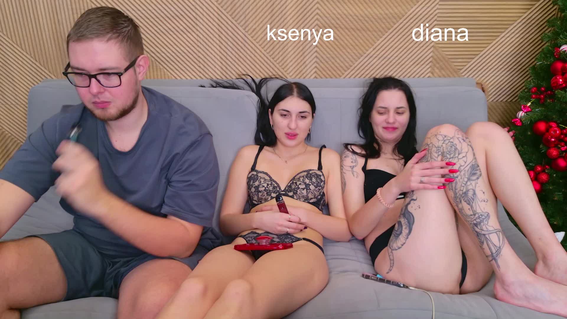 WebcamSlut Live Sex December 24, 2025