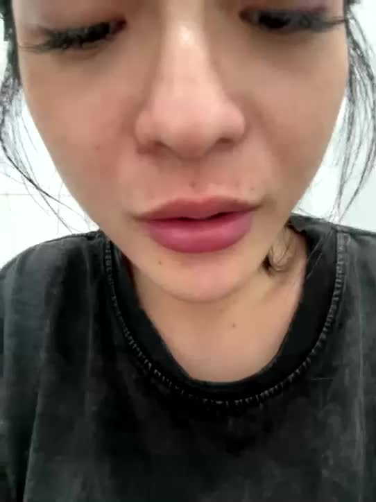 Sofieballey Live Sex December 24, 2025