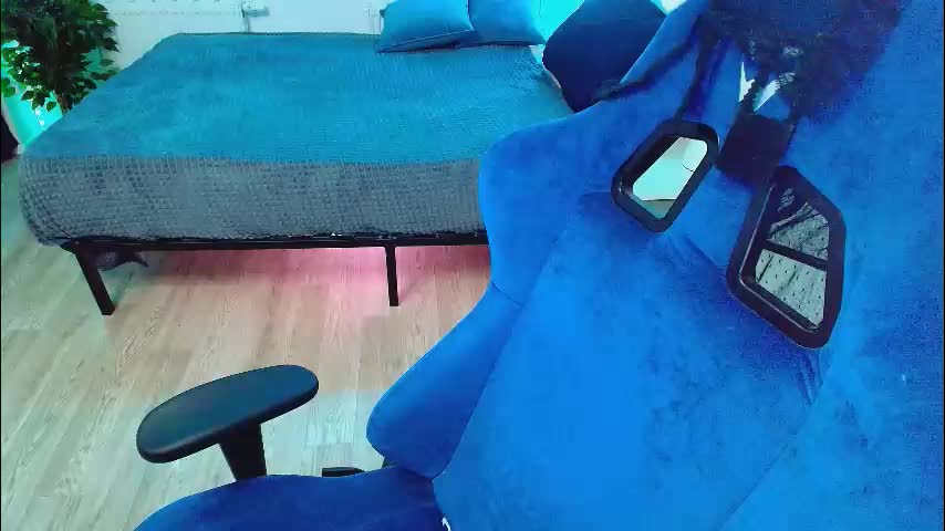 topcranberry Live Sex December 24, 2025