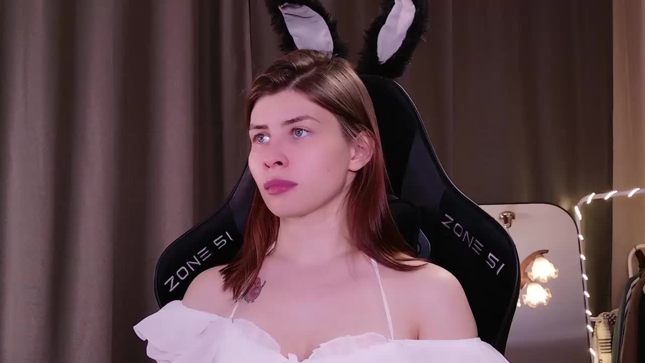 inside_tori Live Sex December 24, 2025