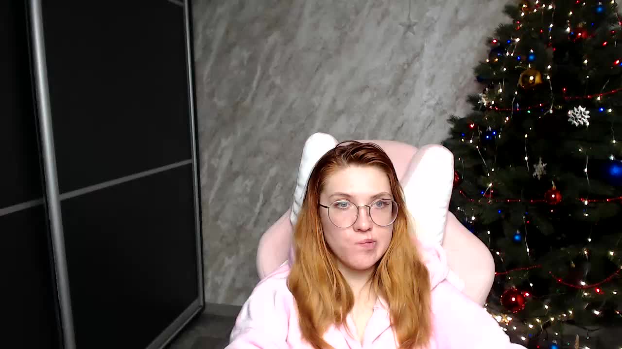 Regimasmile Live Sex December 24, 2025