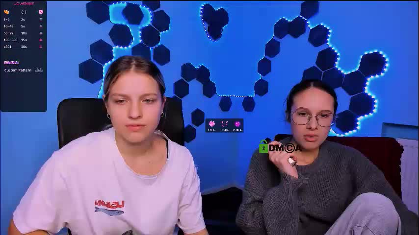 mona_cloud Live Sex December 24, 2025