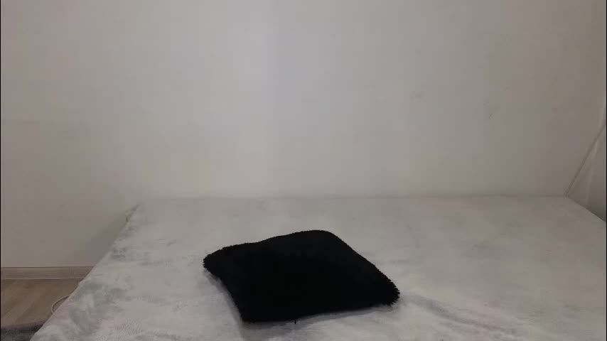 angelslive99 Live Sex December 25, 2025