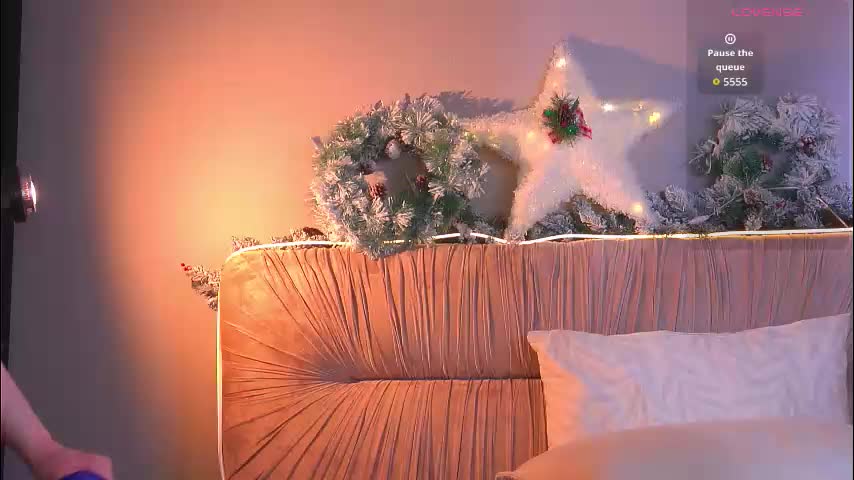 money_banny Live Sex December 25, 2025