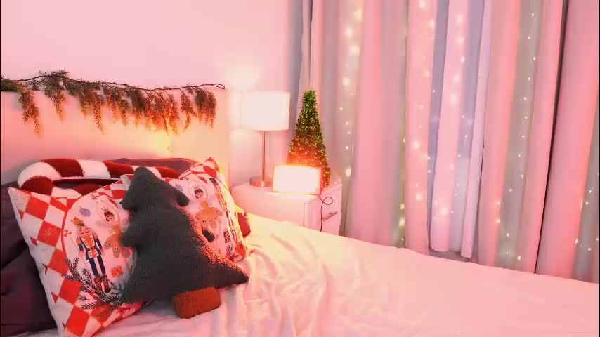 fiamoor Live Sex December 25, 2025