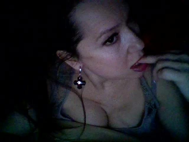 Lilu15151515 Live Sex December 25, 2025