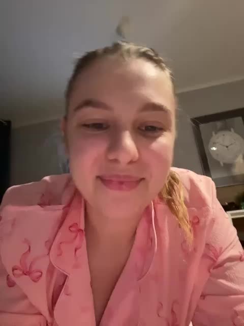 Jucielussie Live Sex December 25, 2025