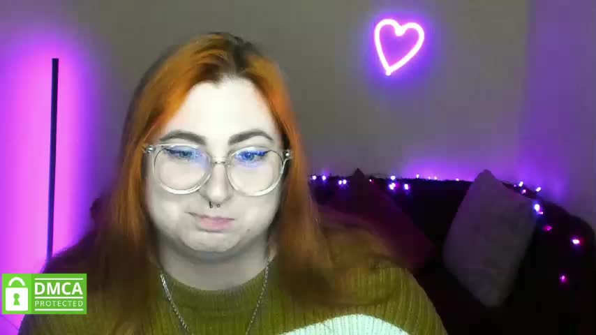 Aliciaredluv Live Sex December 25, 2025