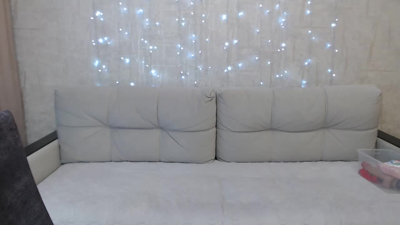 JenniferTheChic Live Sex December 25, 2025