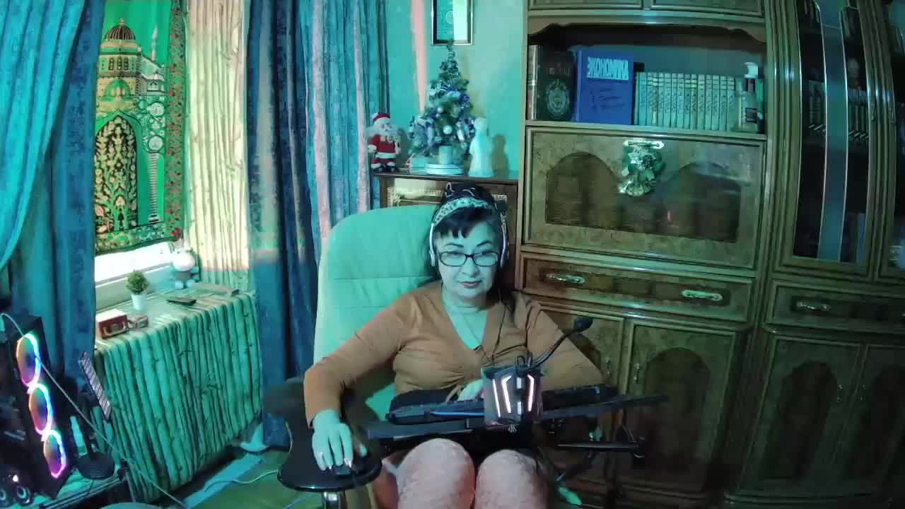 Infodar Live Sex December 25, 2025