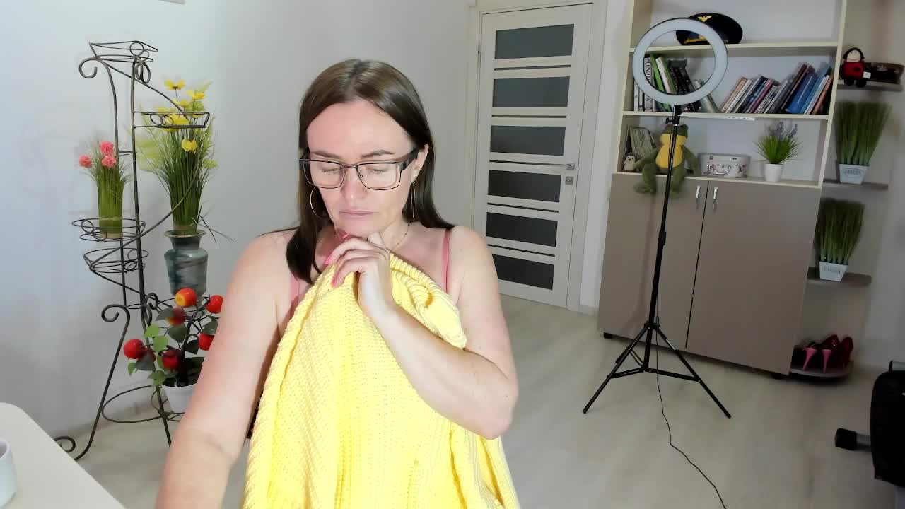 -Michelle- Live Sex December 25, 2025