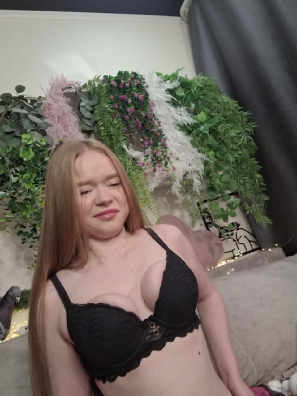 -scyrim- Live Sex December 25, 2025