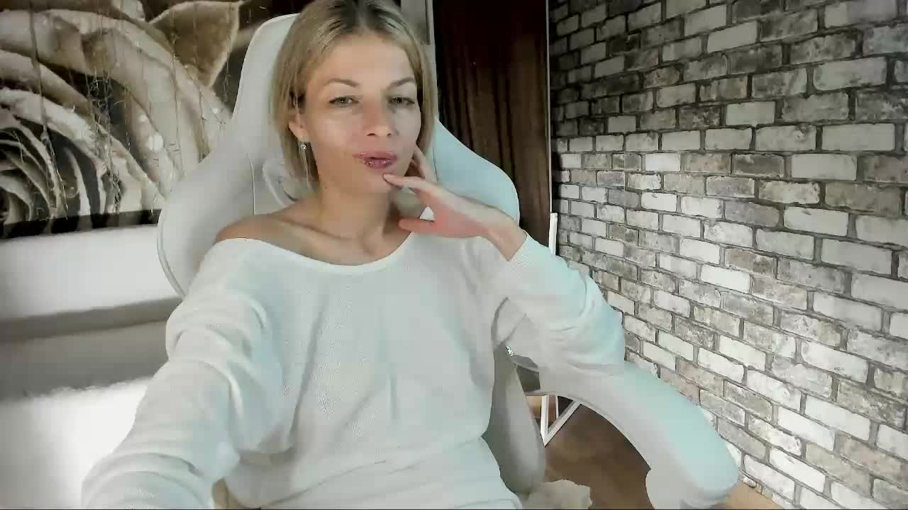 Eva-Melow Live Sex December 25, 2025