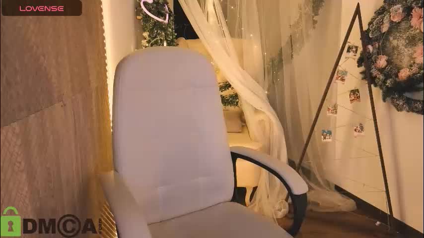 caroll_li Live Sex December 25, 2025