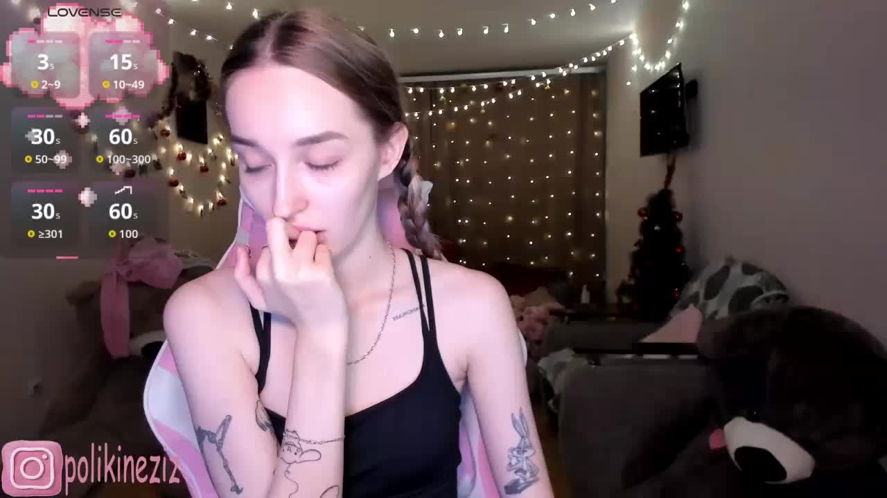 Polikinesis Live Sex December 25, 2025