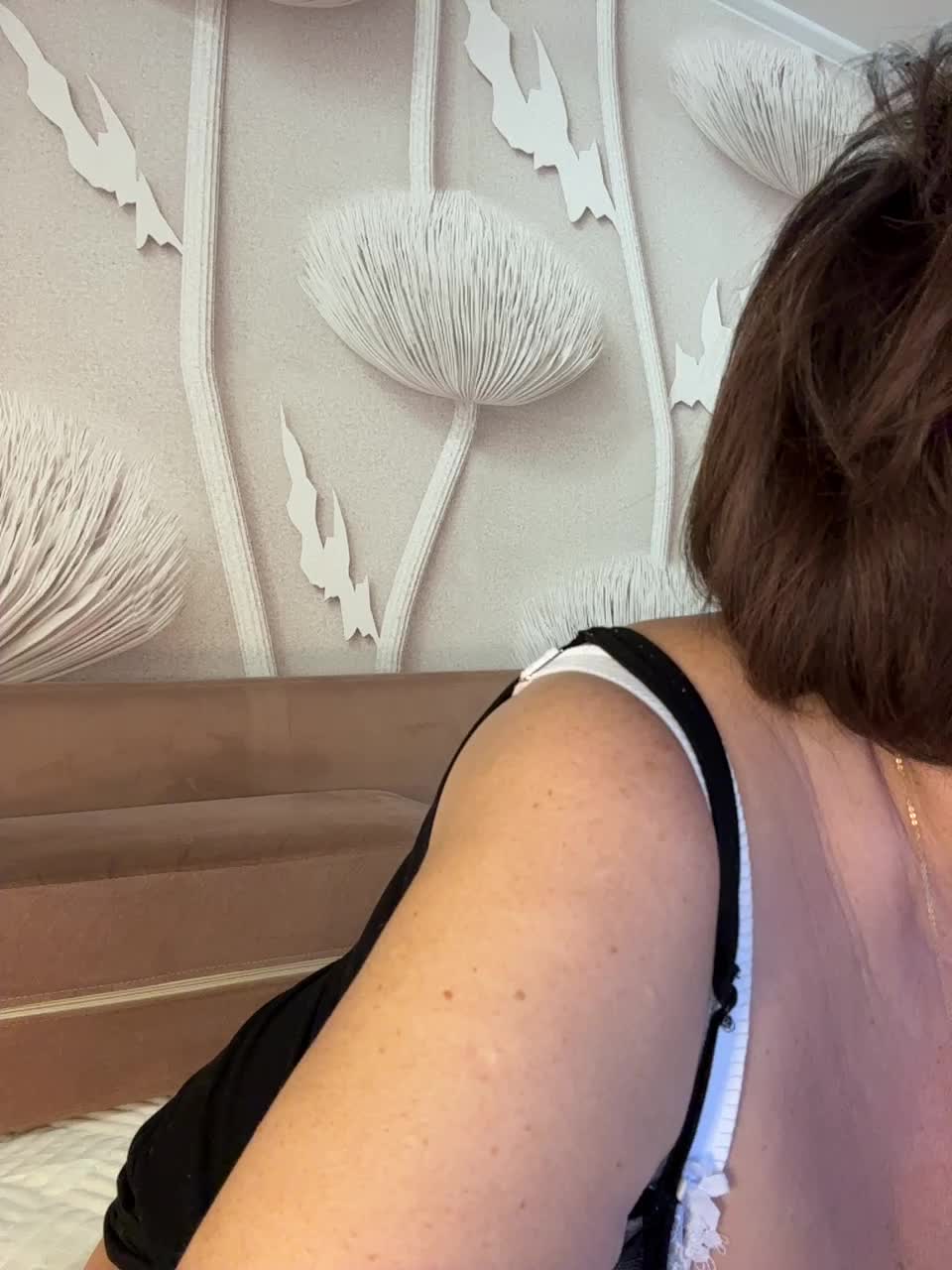 anyuta1212 Live Sex December 25, 2025