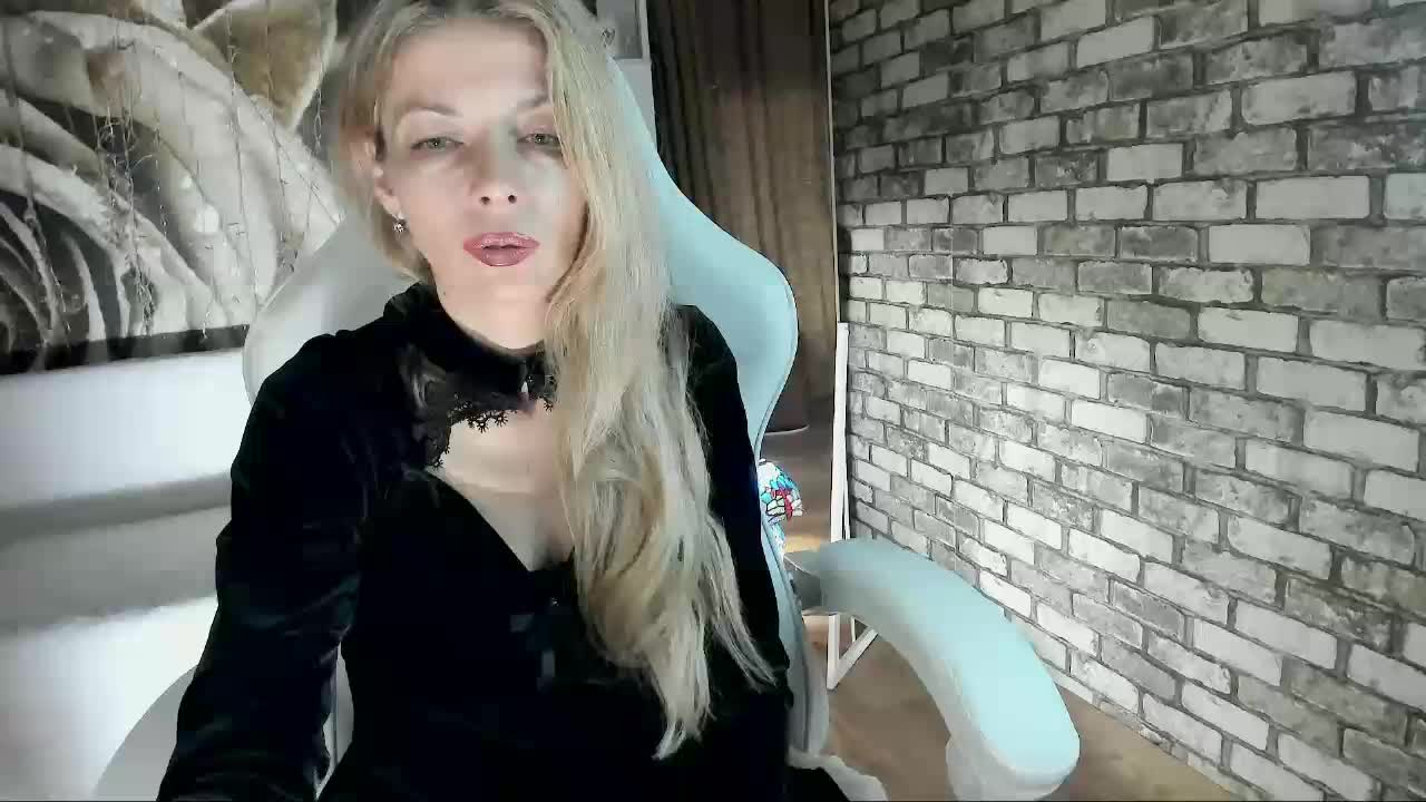 Eva-Melow Live Sex December 25, 2025