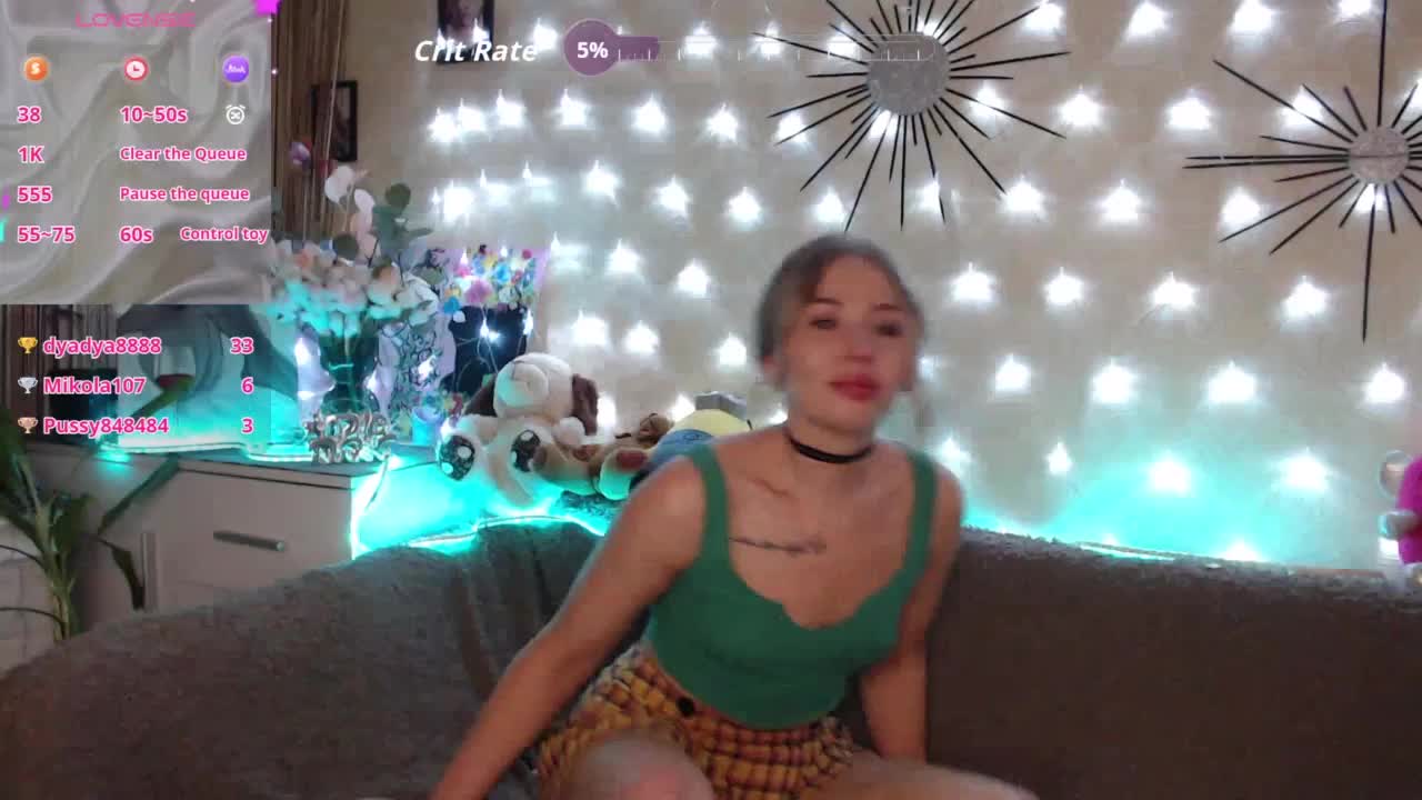 Alice_Picasso Live Sex December 25, 2025