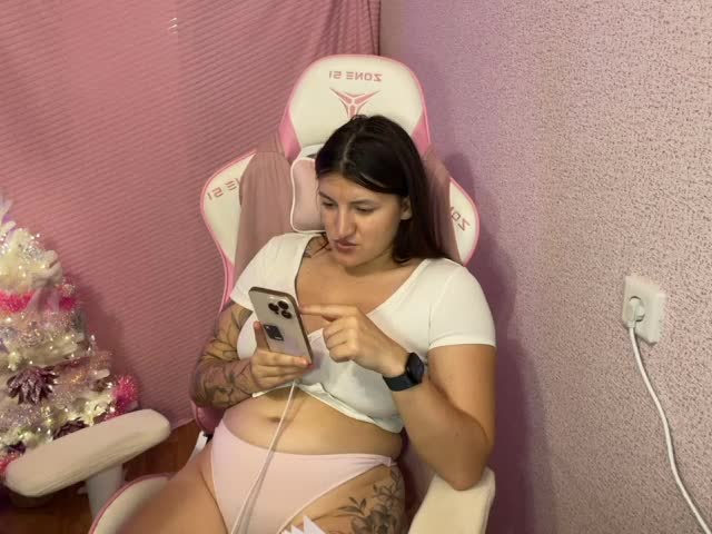 Katrinmiss Live Sex December 25, 2025