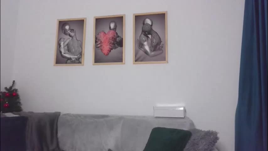 antonia1313 Live Sex December 25, 2025