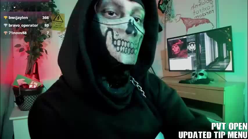 cos_operator Live Sex December 25, 2025