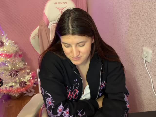 Katrinmiss Live Sex December 25, 2025