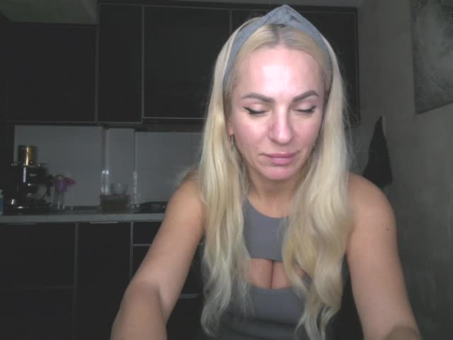 annamari1563 Live Sex December 25, 2025