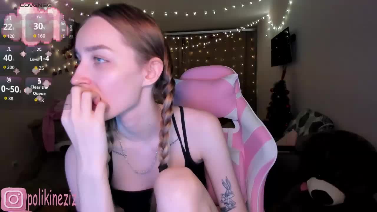 Polikinesis Live Sex December 25, 2025