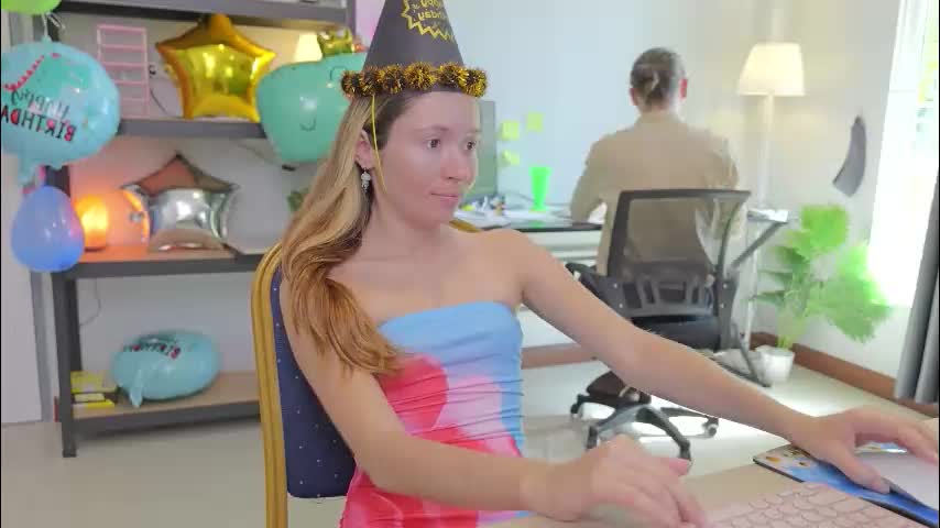 ellcrys Live Sex December 25, 2025