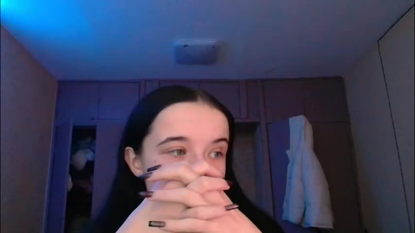 yuliastar Live Sex December 25, 2025