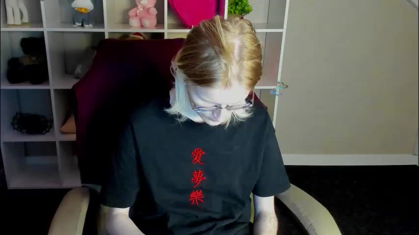 elizabeth_harpper Live Sex December 25, 2025