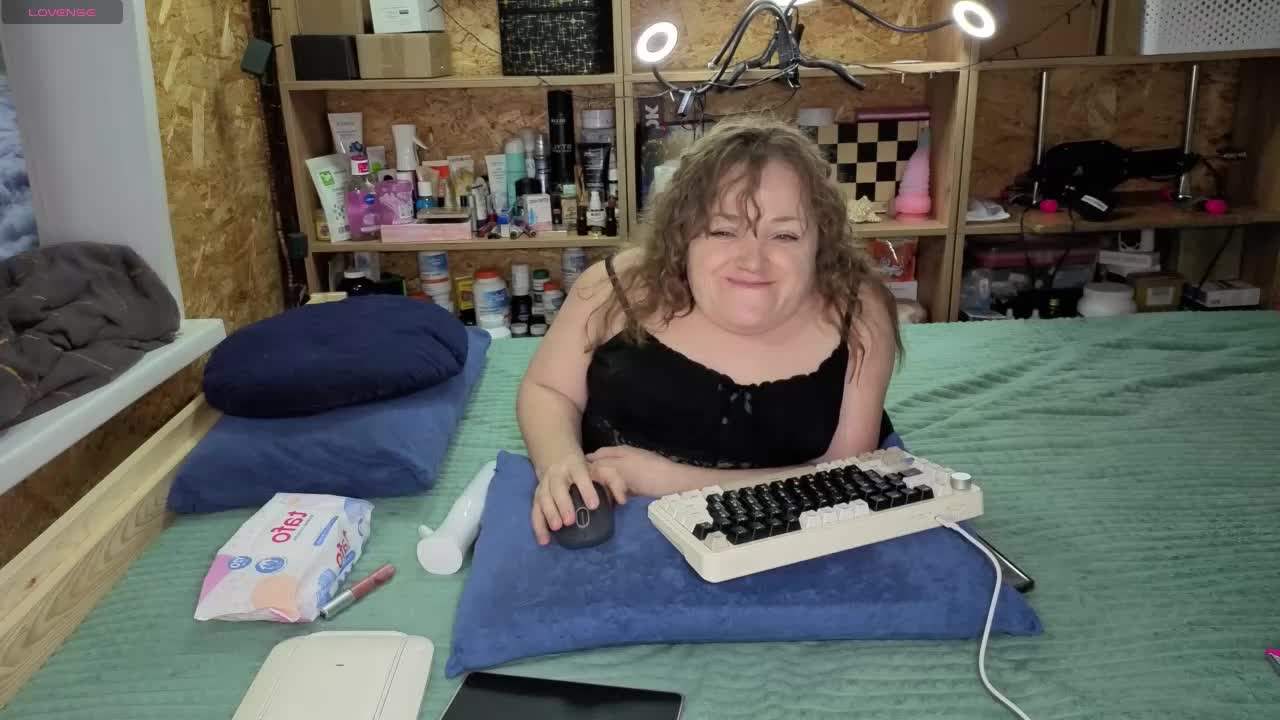 MiniNatali Live Sex December 25, 2025