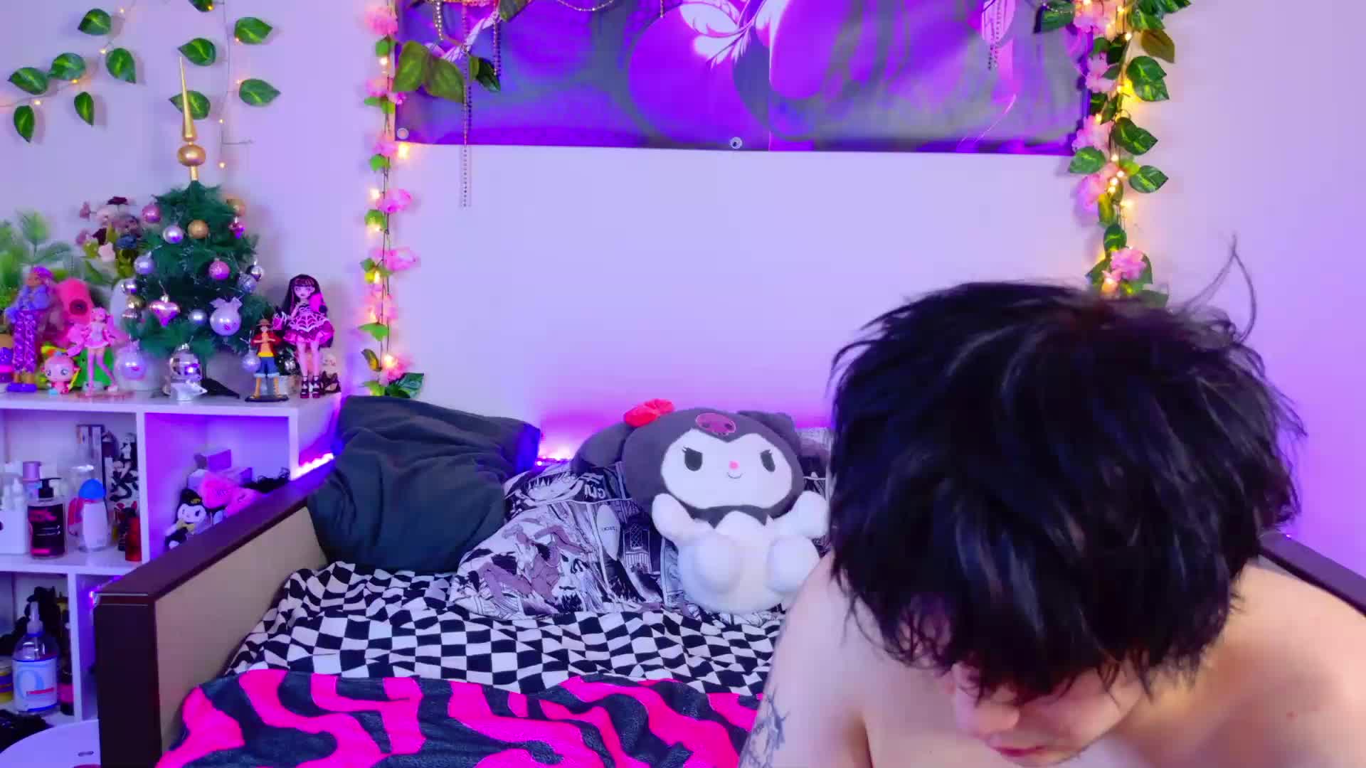 Night-angell Live Sex December 25, 2025